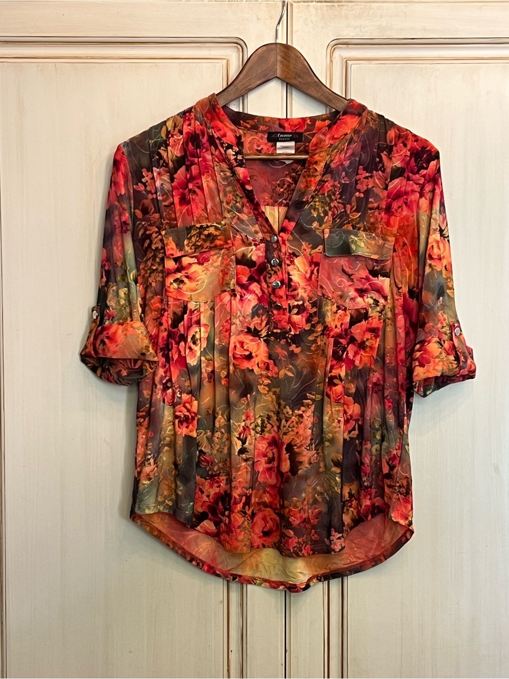 Cocomo Blouse Floral Pleated 3/4 Sleeve Henley Fall Autumn Curved Hem Hi Lo PM